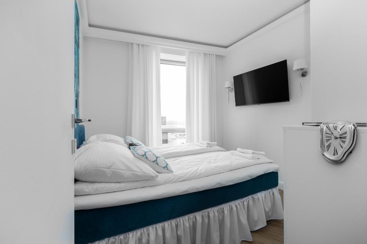 Yacht Park Premium Apartment Sea View Гдиня Екстер'єр фото